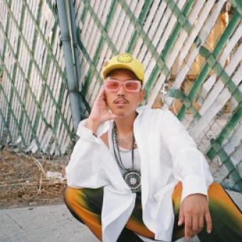 Bobby Earth